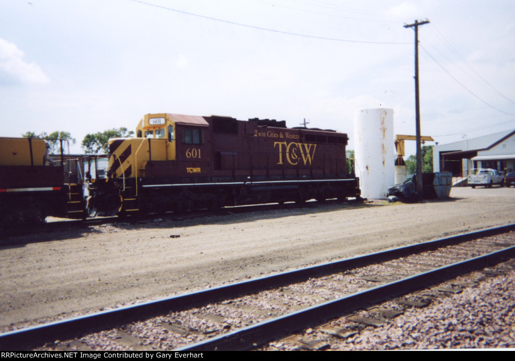 TCWR SD20 #601 - Twin Cities & Western RR